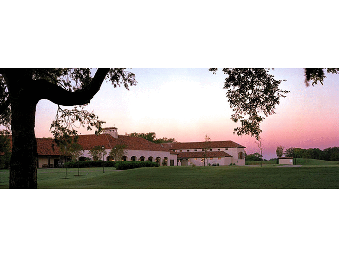 Enjoy Golf for 4 @ Black Hawk Country Club Richmond,TX + $100 FOOD Credit