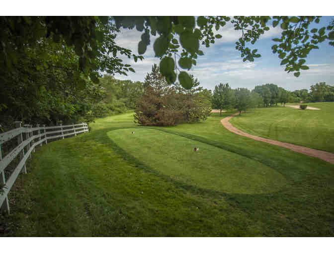 Enjoy Golf for 4 @ Lakewood Golf Club Lake Genva,WI + $100 Food Credit