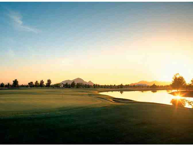 Enjoy Golf for 4 @ Talking Stick Golf Club Scottsdale,AZ + $100 Food Credit