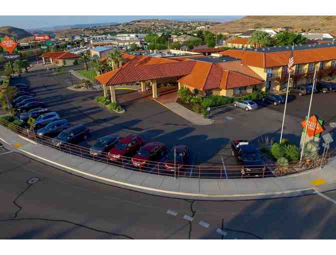 Enjoy two nights @ Dessert Garden Inn St George, Utah + $200 FOOD CREDIT
