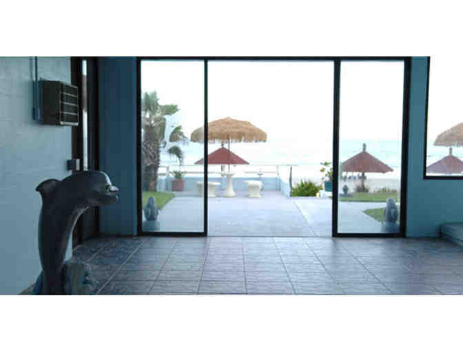 Stay & Eat! 1 night @ The Dream Inn in Daytona Beach Shores, FL  As seen TRAVEL CHANNEL