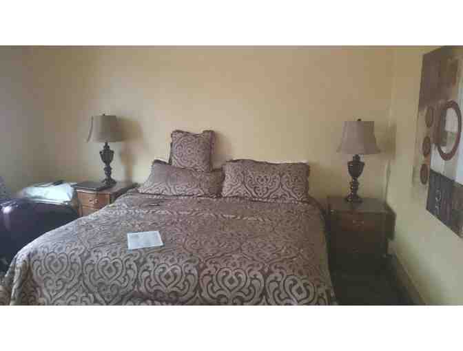 Enjoy 3 night @ FLAGSTAFF HOTEL Hotel Monte Vista 4.5 star + $100 FOOD