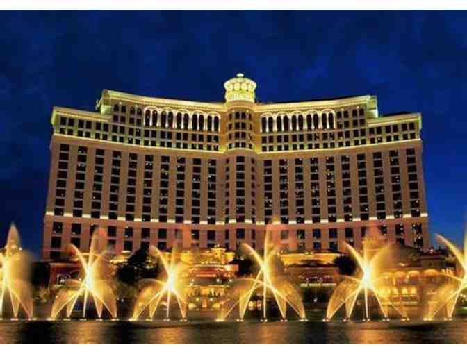 Experience Luxury at Bellagio: A Night of Elegance and Entertainment - Photo 1