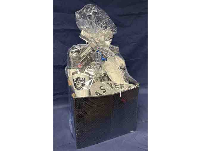 2 Premium Tickets Raiders Vs Broncos-Sunday Nov 24 + Las Vegas Swag Gift Basket - Photo 2