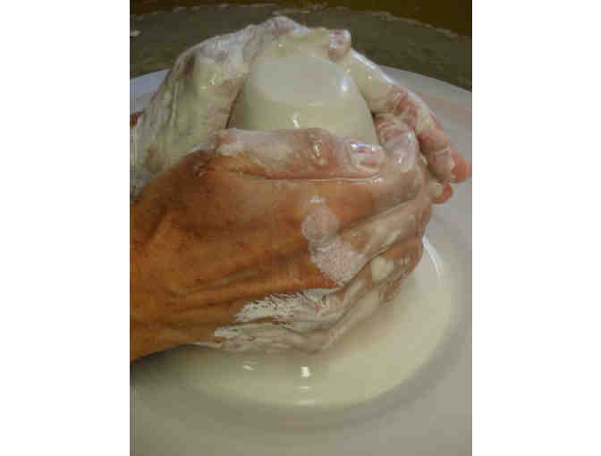 Wheel Throwing Class with Melanie Salisbury (Seat 11 of 12)