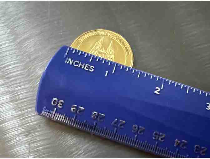 Souvenir Coin #2 | Direct from Chartres