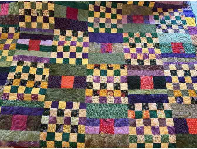 Handcrafted Beauty | Bright Batik Quilt