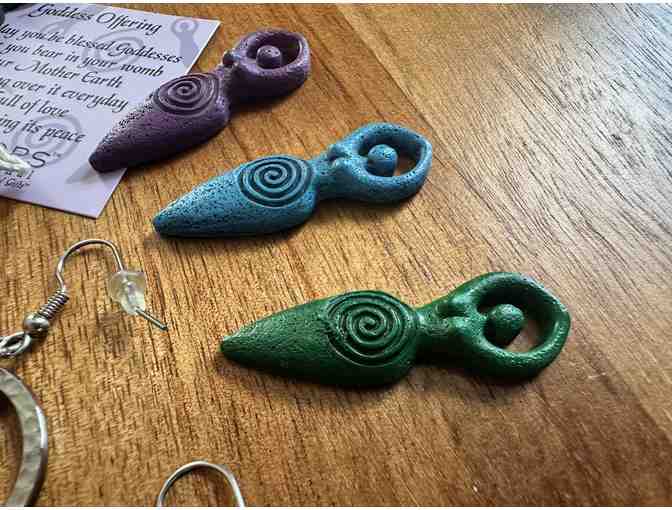 Celebration of the Divine Feminine | Perfectly Paired