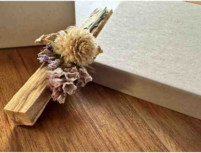 Floral & Crystal Wand