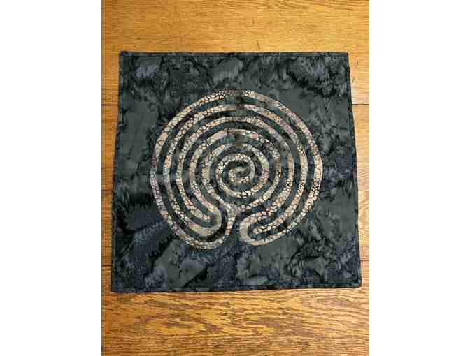 Hand Quilted Lap Labyrinth #2