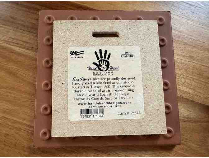 Decorative Tile | Labyrinth