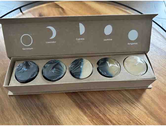 Waxing Moon Tealights