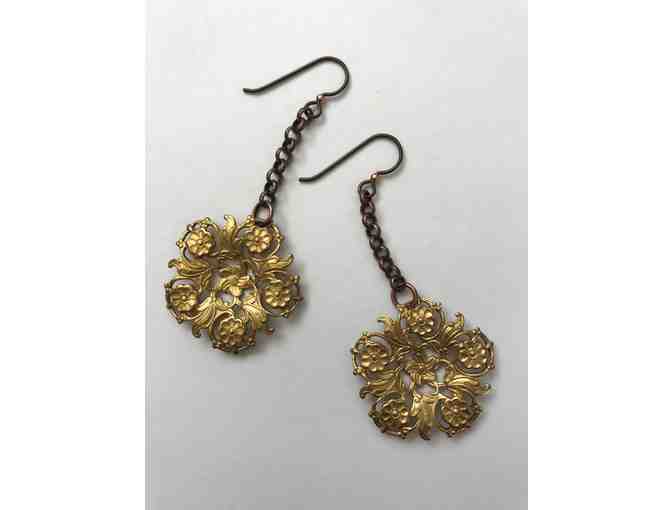 SASKIA - Vintage Victoria Earrings