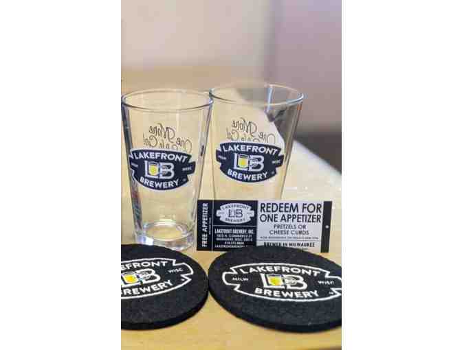 Lakefront Brewery Gift Pack (Beer, Glasses, Coasters & Appetizer)