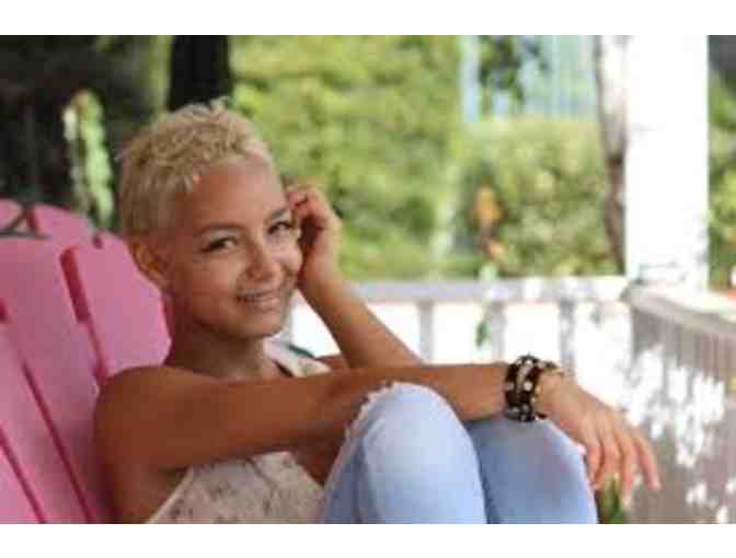 Mia La Maven Medical Spa - One Luxury Facial