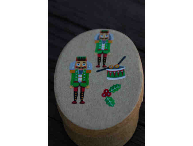 Oatmeal vanilla soap in box