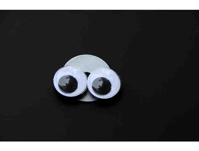 Googly eye magnets