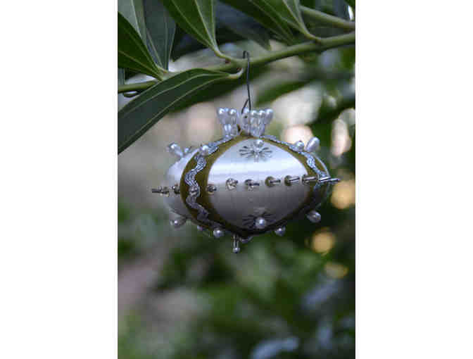 Retro beaded ornaments, greens