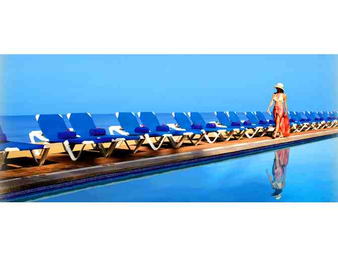 One Week Stay in the Luxurious Velas Vallarta Resort in Puerto Vallarta, Mexico - Sleeps 6