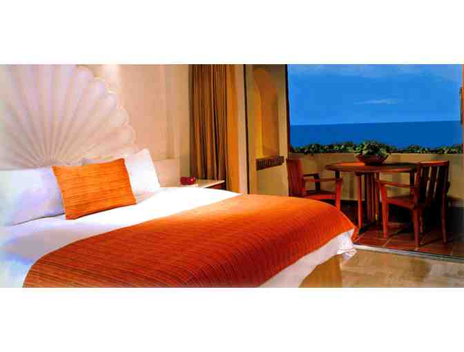 One Week Stay in the Luxurious Velas Vallarta Resort in Puerto Vallarta, Mexico - Sleeps 6