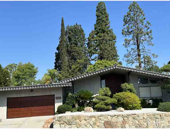 A Japanese Experience: Dinner & Tour for Six