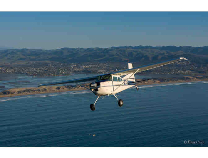 Private Flight and Lunch for Two in Catalina