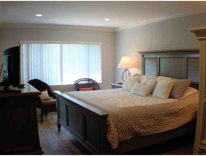 Sunny Beach Vacation at Crescent Beach, Siesta Key, Florida