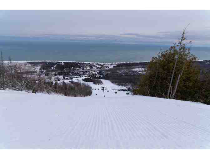 Georgian Peaks Club - Skiing Day Pass for 4