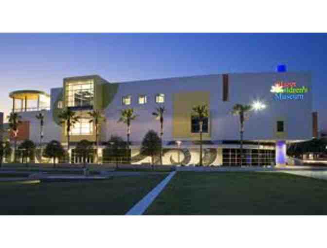 Bay Area Discovery Museum - Family Pass (5 kids and/or adults)