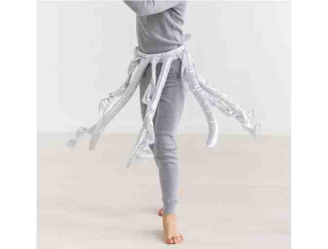 Jellyfish Tentacles by Hanna Andersson