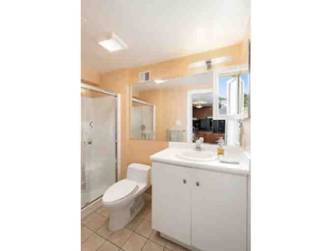 One-night Stay in West Portal Studio