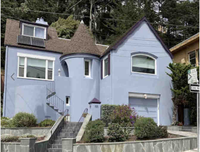 One-night Stay in West Portal Studio