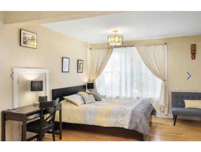 One-night Stay in West Portal Studio