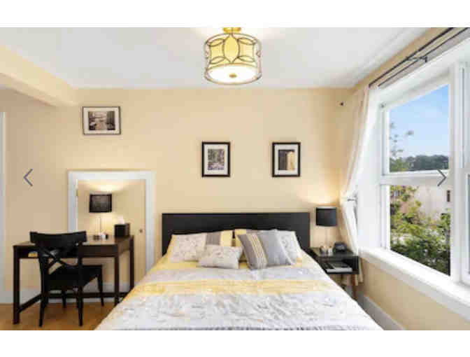 One-night Stay in West Portal Studio