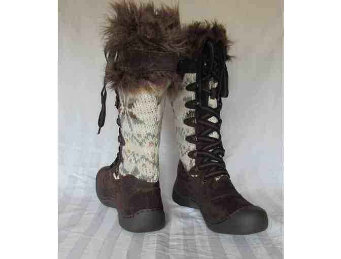 Brown Gwen Boot Women, Size 8 by Muk Luks