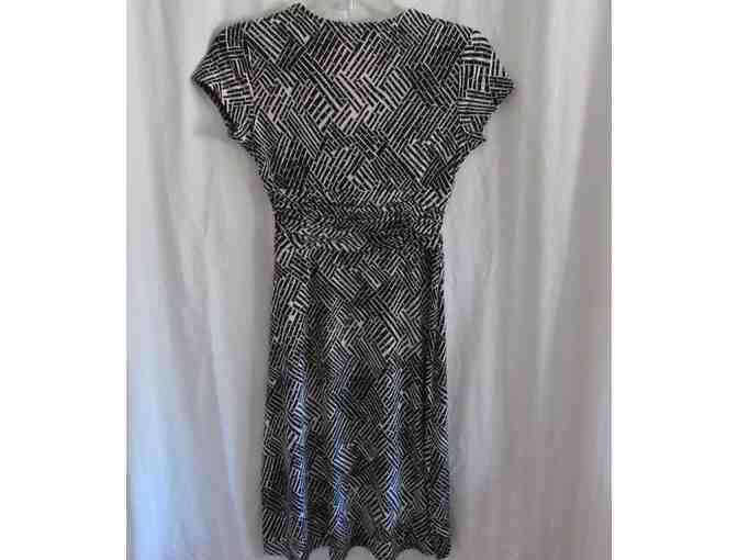 Ann Taylor Petite Dress Size 9