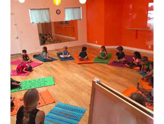 Zooga Yoga - 1 Month Membership (child + parent)