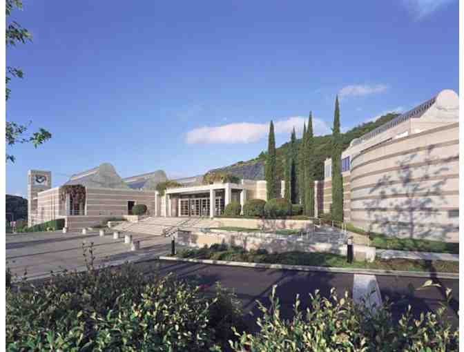 Skirball Cultural Center - 1 Member for a Day Pass
