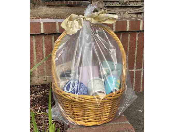 Gift Basket - Luxury Bath and Spa Basket with Champagne from Mrs. Kranker's Class