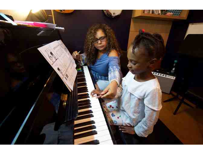 Silverlake Conservatory of Music: 1 month of lessons!