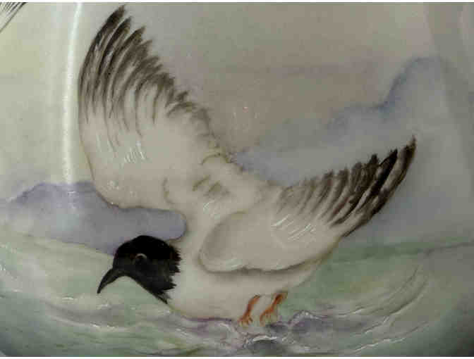 Lenox Belleek cider pitcher with images of gulls and the sea - Photo 3