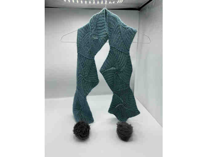 Hand-knitted alpaca yarn scarf with fun tassels