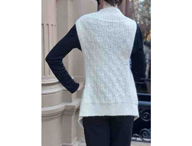 Hand-knitted merino wool vest - Photo 2