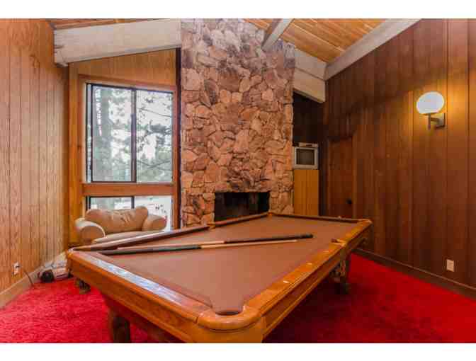 Mammoth Condo: 2 Nights in Winter OR 5 Nights in Summer