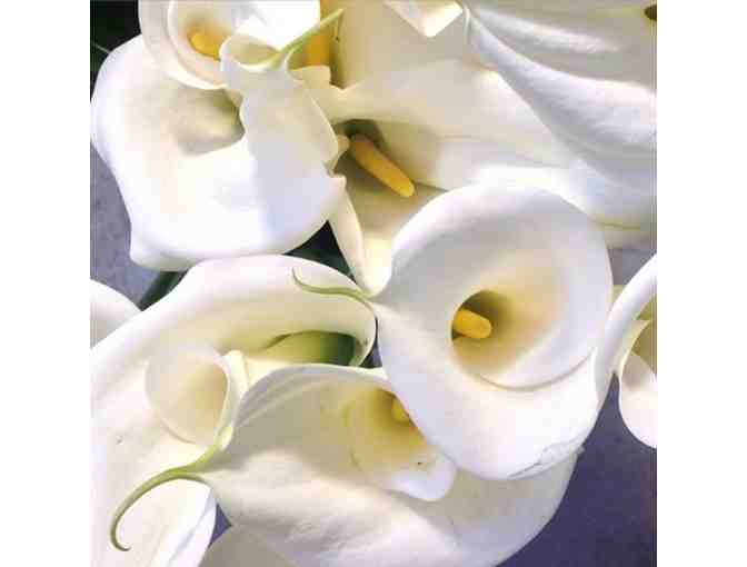 Floral Art LA: $150 Towards a Floral Design Class or a Floral Arrangement