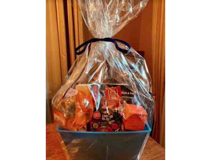 Dave & Busters Gift Bag with Three $10 Power Cards