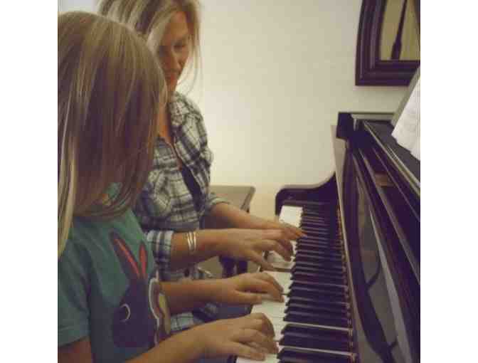 Four Private Piano or Voice Lessons at The Musikbox