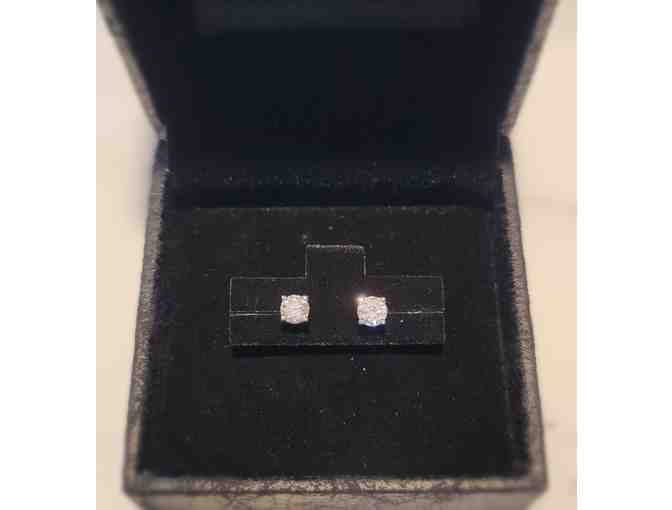 1.02 carat Diamond Stud Earrings