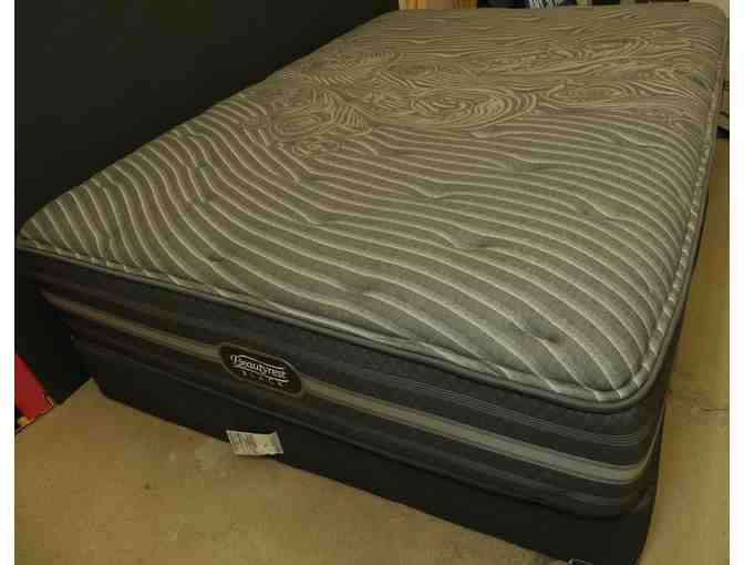 SWEET DREAMS: QUEEN MATTRESS & MY PILLOW SET