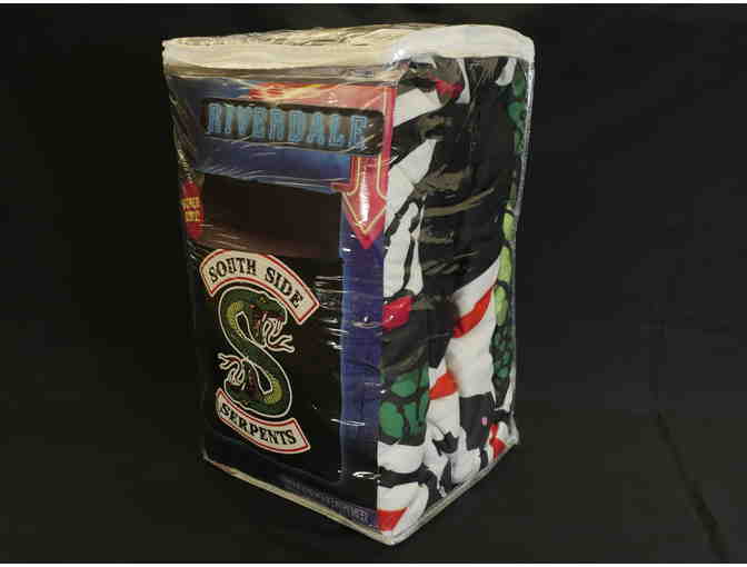 RIVERDALE BRANDED BED COMFORTER WITH MY PILLOW SET